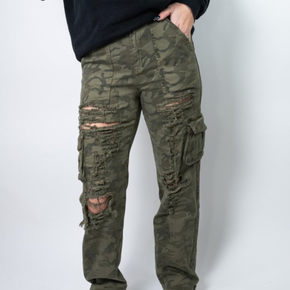Aphrodite Olive Camouflage Grunge Cargo Pants